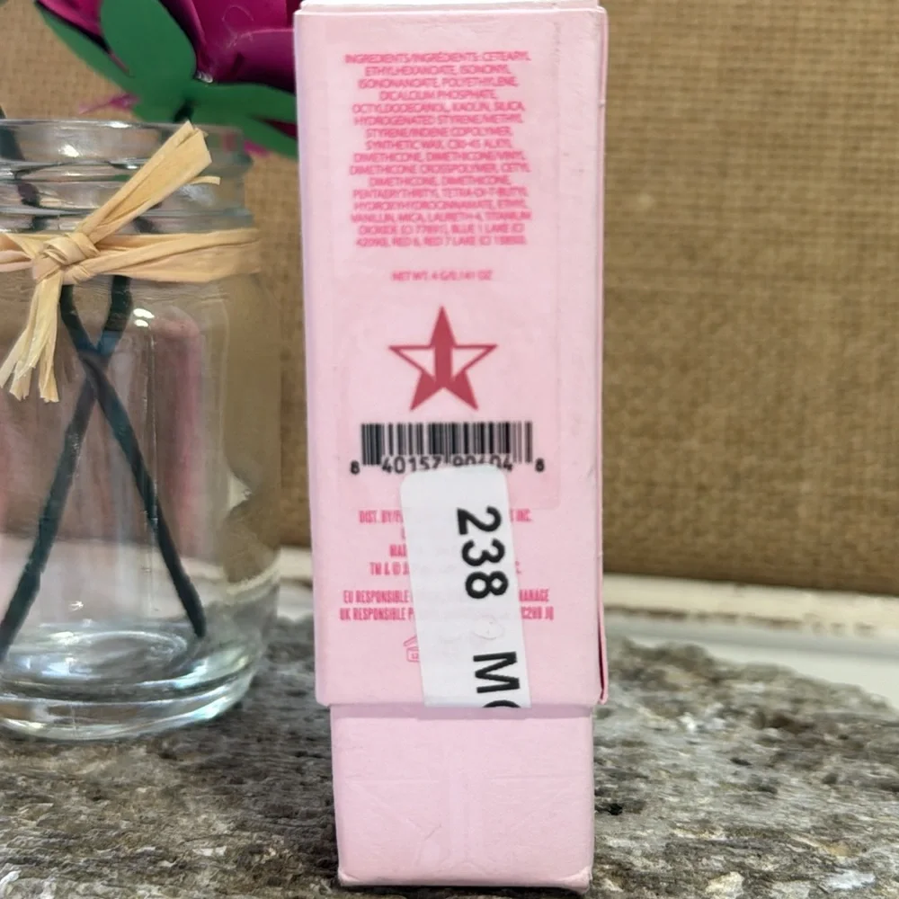 Jeffree Star Velvet Trap Lipstick‎ in Ranch Girl